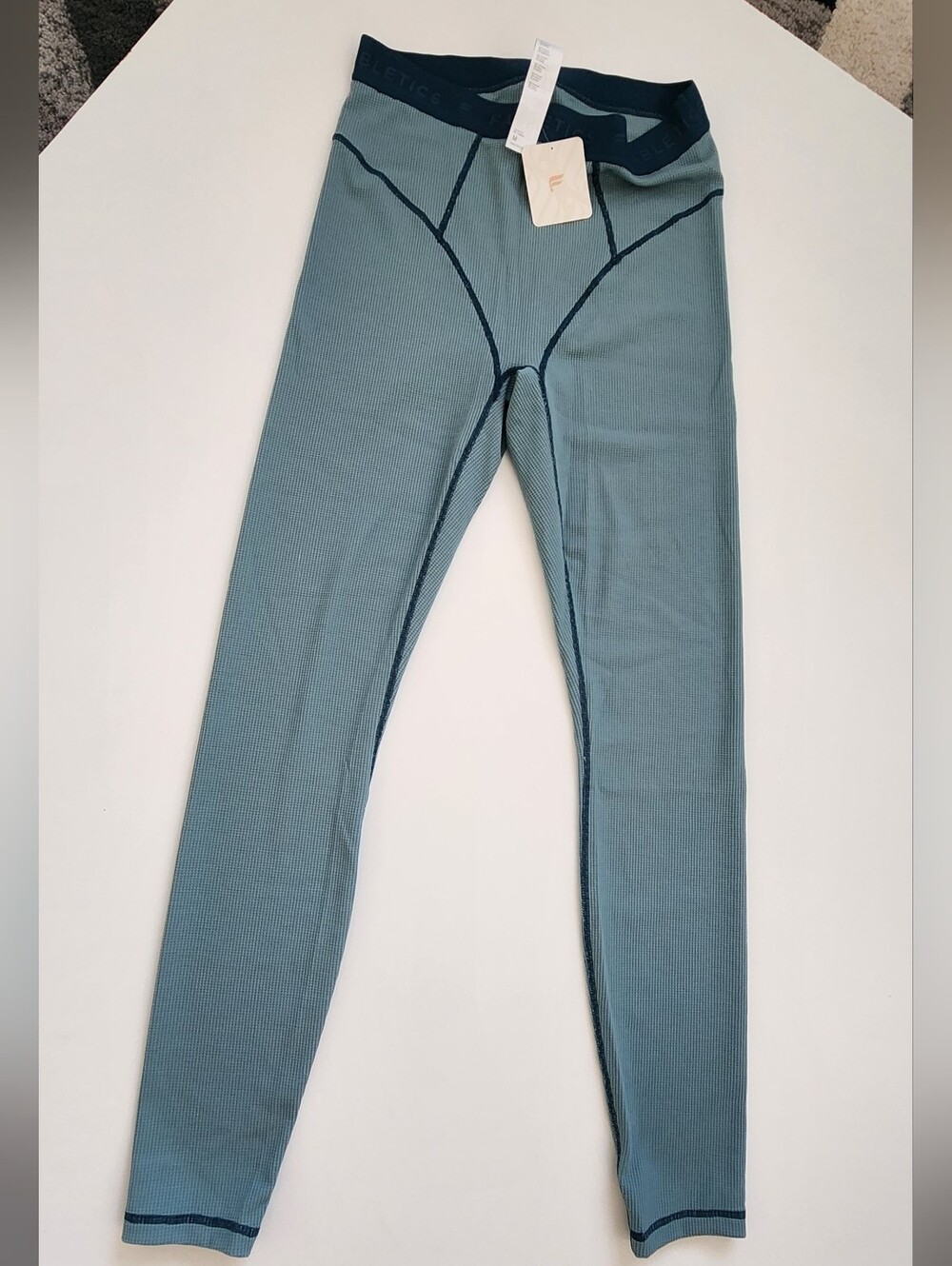 NWT Fabletics Waffle Legging Arctic Wave Midnight Wave Size M High Waisted